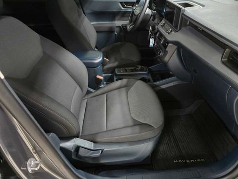 Used 2023 Ford Maverick XL image 12