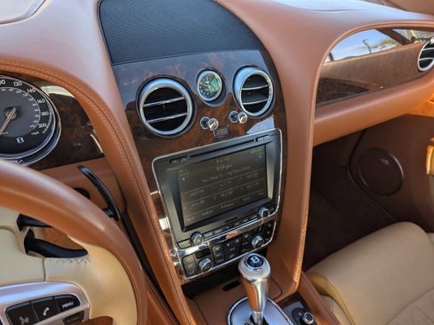Used 2012 Bentley Continental GT image 26