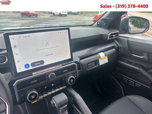 New 2026 Toyota 4Runner Limited AWD/4WD image 13