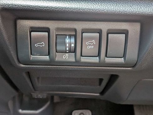 Used 2022 Subaru Outback Limited AWD/4WD image 30