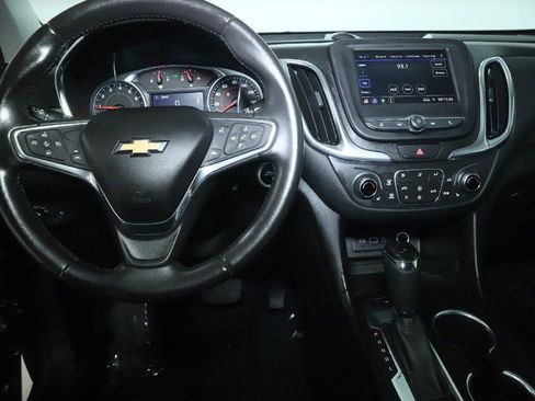 Used 2020 Chevrolet Equinox LT w/ Driver Convenience Package image 28