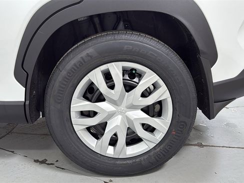 New 2026 Toyota Corolla Cross L image 23