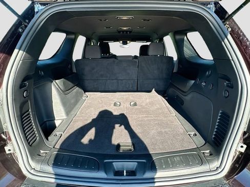 Used 2024 Dodge Durango SXT image 24