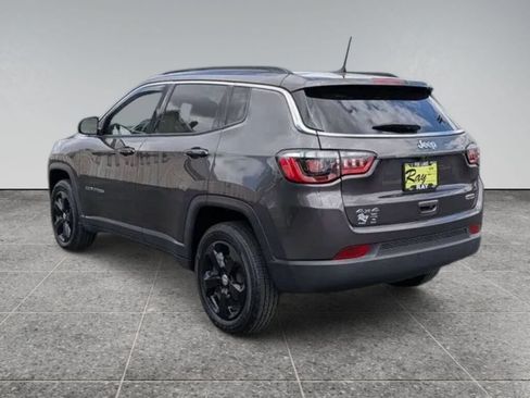 Certified 2021 Jeep Compass Latitude w/ Convenience Group AWD/4WD image 8