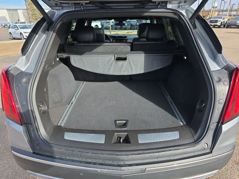 Used 2025 Cadillac XT5 Premium Luxury image 24