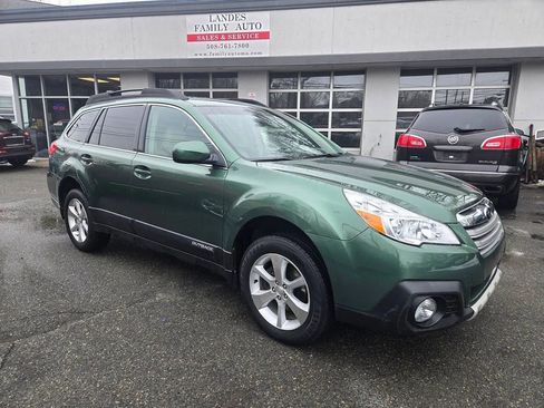 Used 2014 Subaru Outback 2.5i Limited w/ Moonroof Package image 32