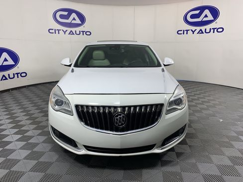 Used 2017 Buick Regal Premium w/ Driver Confidence Package #1 FWD image 9