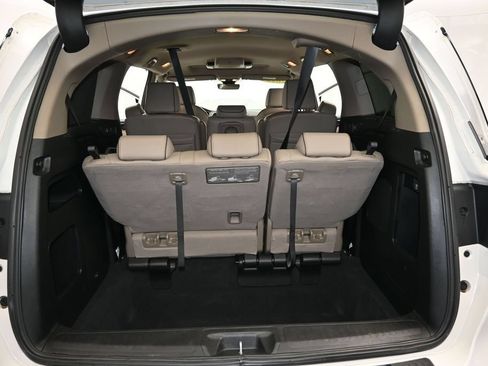 Used 2022 Honda Odyssey Elite image 11