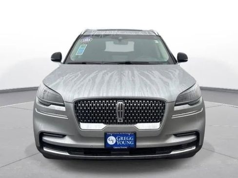 Used 2024 Lincoln Aviator Reserve image 11