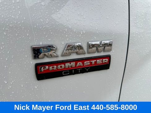 Used 2022 RAM ProMaster City Tradesman FWD image 10