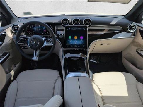 New 2026 Mercedes-Benz GLC 300 image 15