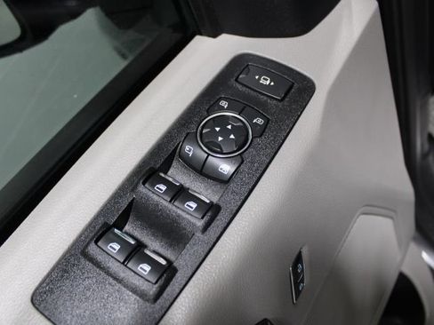 Used 2021 Ford F250 XLT w/ XLT Premium Package image 21