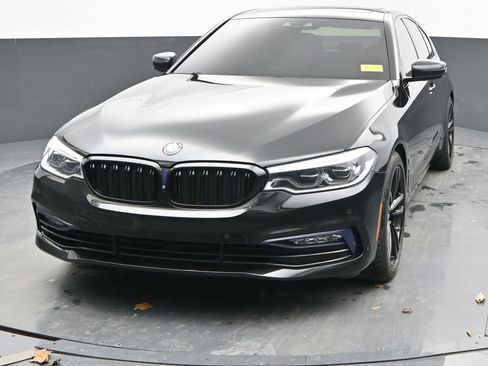 Used 2017 BMW 540i xDrive image 4