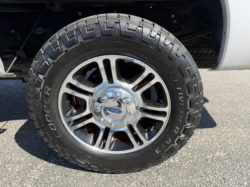 Used 2014 Ford F350 Platinum AWD/4WD image 21
