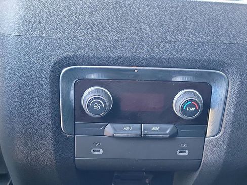 Used 2023 Chevrolet Tahoe LT image 11