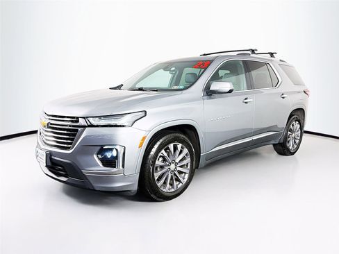 Used 2023 Chevrolet Traverse Premier w/ LPO, Floor Liner Package AWD/4WD image 7