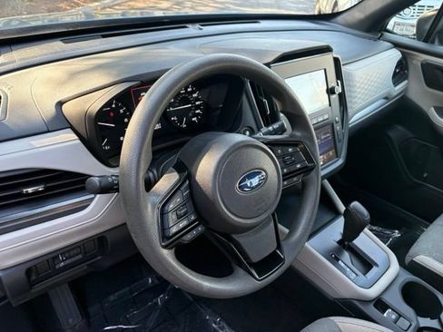 Used 2025 Subaru Forester AWD/4WD image 10