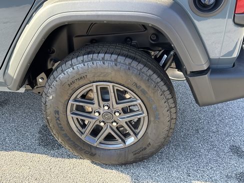 New 2025 Jeep Wrangler Sport S image 13