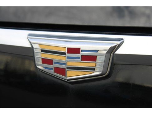 Used 2016 Cadillac Escalade ESV Luxury image 43