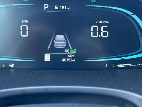 Used 2025 Hyundai Palisade SEL FWD image 41