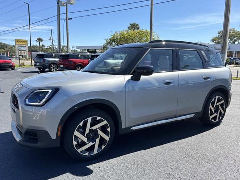 Certified 2025 MINI Cooper Countryman S image 7