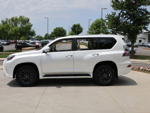 Used 2023 Lexus GX 460 Premium AWD/4WD image 6