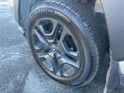 Used 2022 Toyota RAV4 Adventure image 9