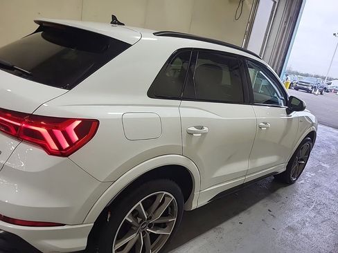Used 2022 Audi Q3 2.0T Premium Plus AWD/4WD image 2
