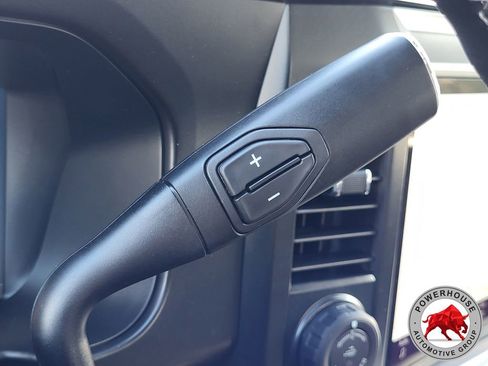 New 2026 Ford F250 Lariat w/ Black Appearance Package image 33