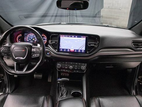 Used 2023 Dodge Durango GT image 25