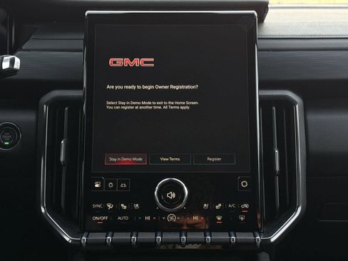 New 2026 GMC Acadia AT4 image 20