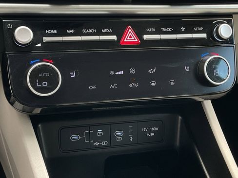 Used 2025 Hyundai Tucson SEL image 32