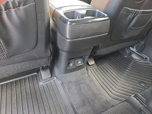 Used 2022 Kia Telluride SX w/ SX Prestige Package AWD/4WD image 45