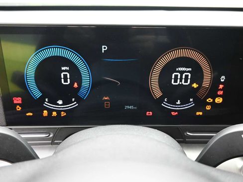 Certified 2025 Hyundai Kona SEL image 16
