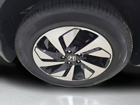 Used 2016 Honda CR-V Touring image 11
