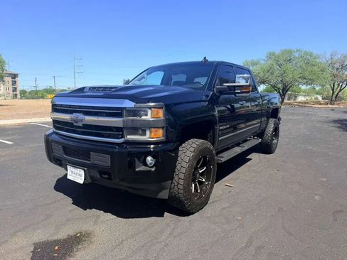Used 2018 Chevrolet Silverado 2500 LTZ w/ Duramax Plus Package image 3