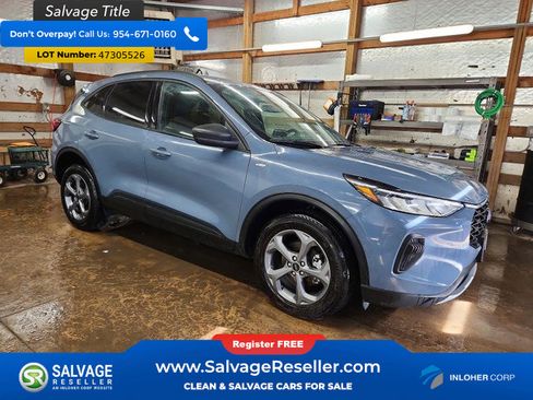 Used 2025 Ford Escape ST-Line w/ Cold Weather Package AWD/4WD image 5