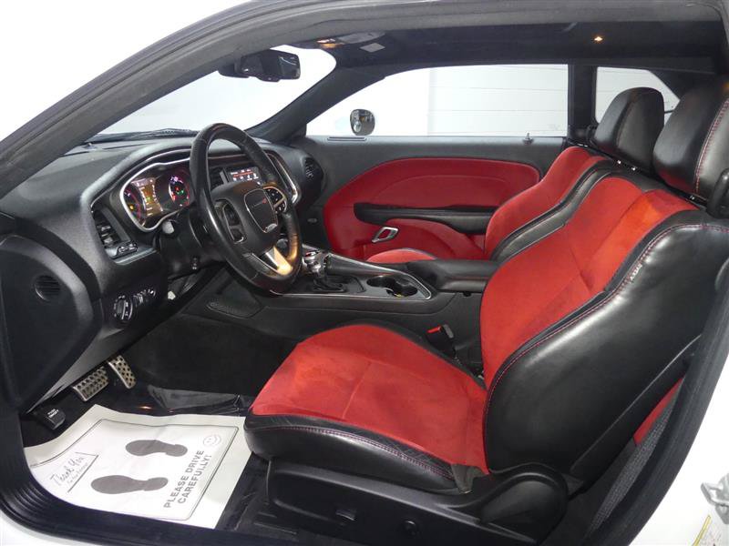 Used 2018 Dodge Challenger SXT Plus RWD image 18
