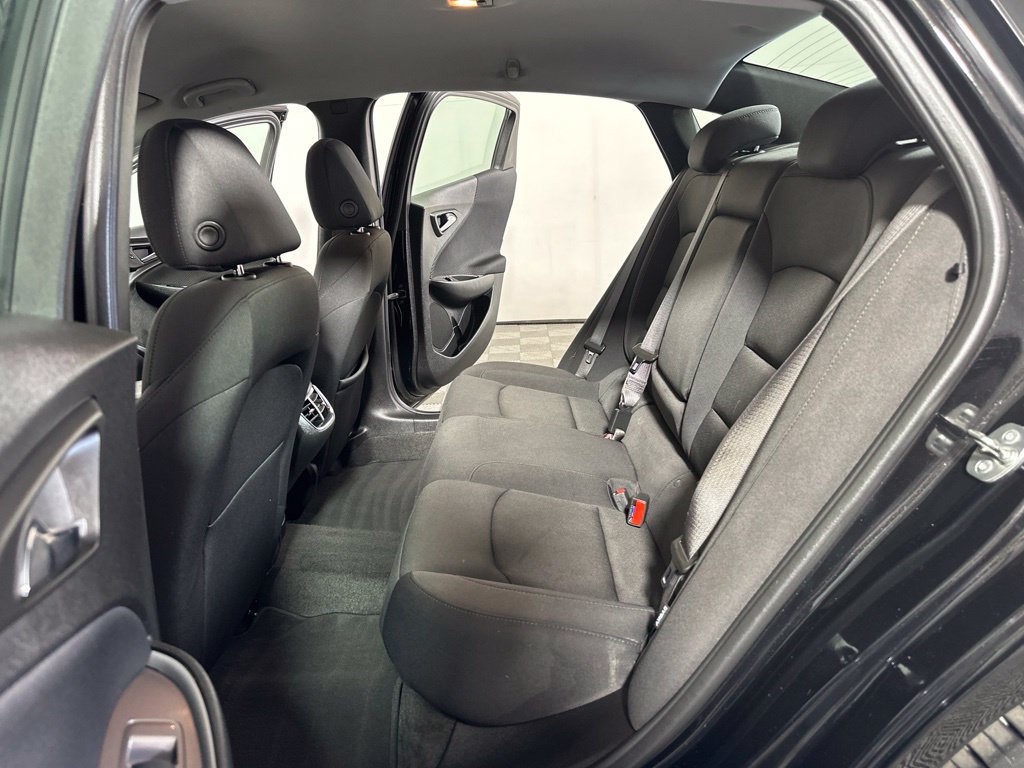 Used 2024 Chevrolet Malibu LT FWD image 19