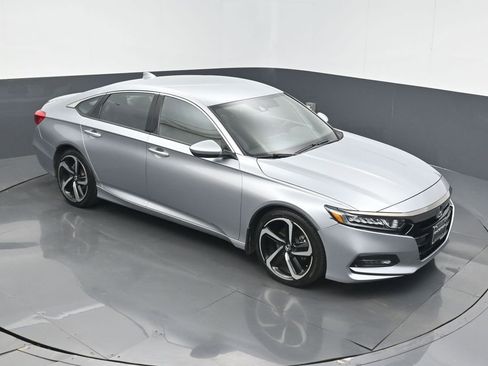 Certified 2018 Honda Accord Sport image 27