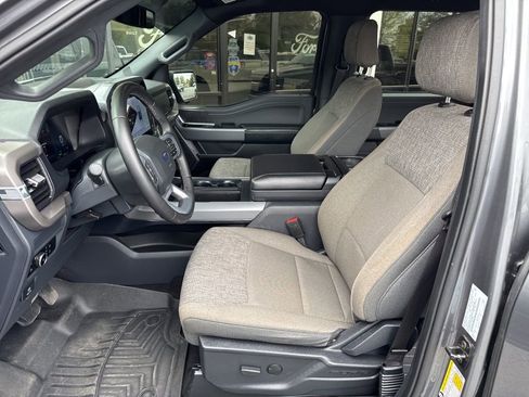 Used 2024 Ford F150 XLT w/ Mobile Office Package image 23