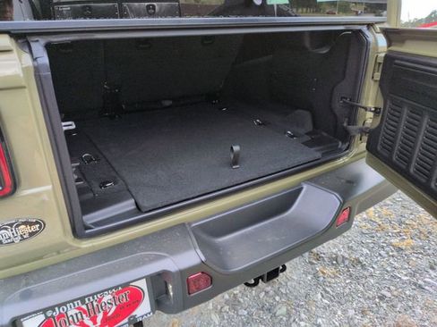 New 2026 Jeep Wrangler Unlimited Sport AWD/4WD image 27