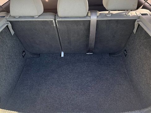 Used 2001 Volkswagen Golf GLS image 13