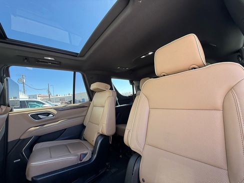 Used 2023 Chevrolet Tahoe Premier image 7