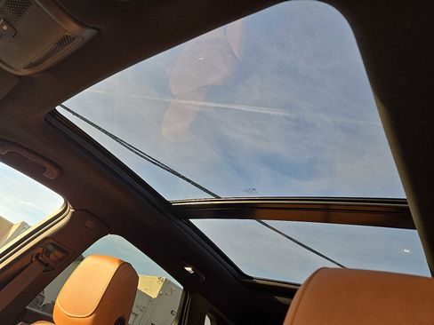 Used 2021 Cadillac XT5 Premium Luxury image 13