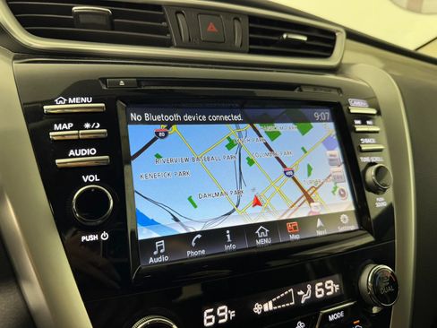 Used 2017 Nissan Murano S w/ Navigation Package AWD/4WD image 19