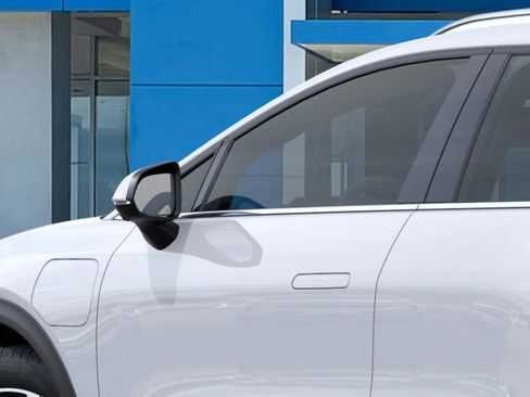 New 2026 Chevrolet Equinox EV LT image 36