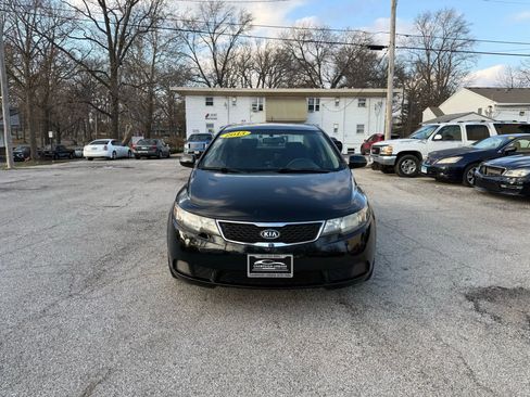Used 2013 Kia Forte EX w/ Fuel Economy Pkg image 2