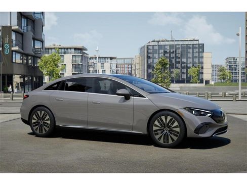 Used 2024 Mercedes-Benz EQE 350+ 4MATIC Sedan image 13