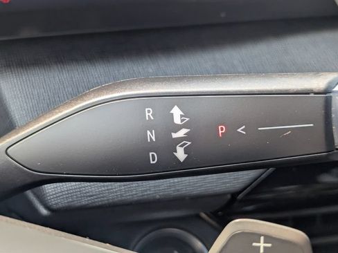 Used 2026 Buick Enclave Preferred AWD/4WD image 28